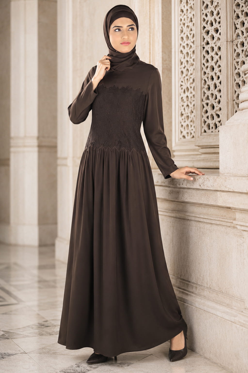 Humra Abaya
