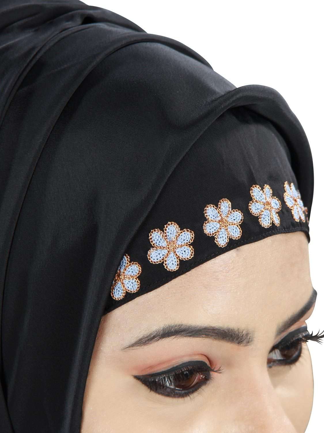 Shahnaaz Nida Abaya