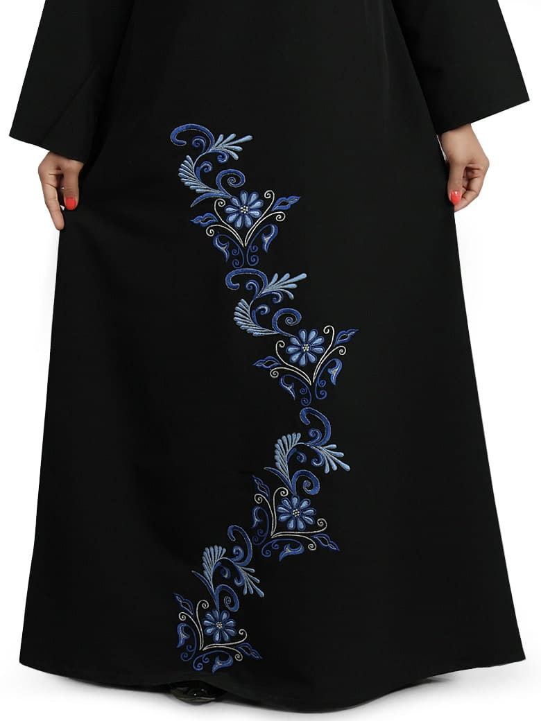 Aatifa Abaya