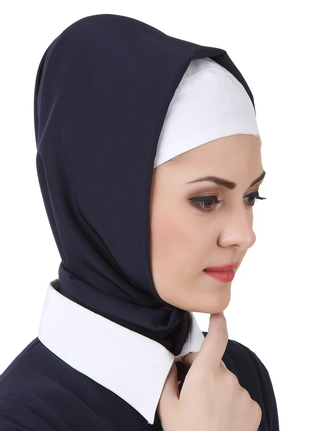 Muneerah Kashibo Navy Blue Abaya