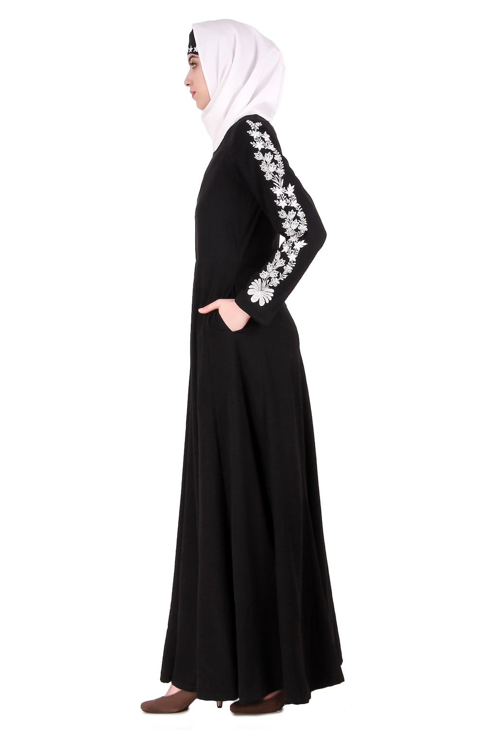 Floral Embellished Sleeve Anarkali Abaya