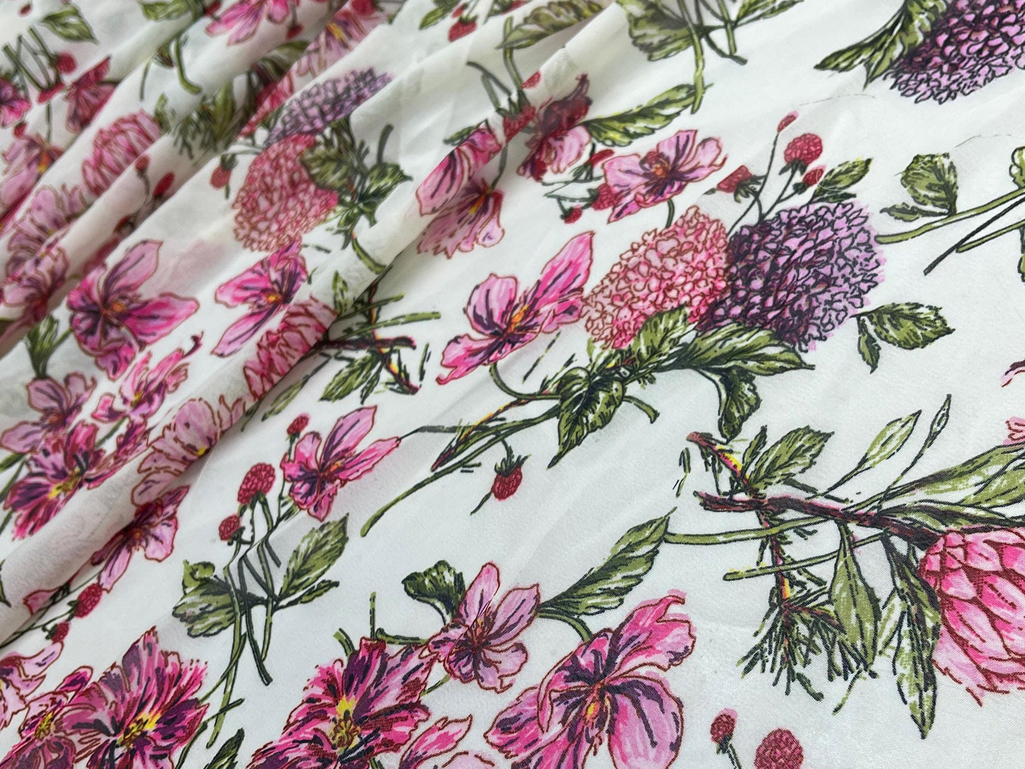 Printed Georgette Polyester Fabric, Woven, 70 GSM, Breathable, 42" Wide, Per Yard, AYG-078, Floral Print