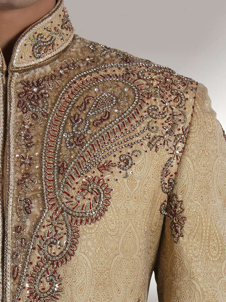 Elegant Velvet Neck Sherwani