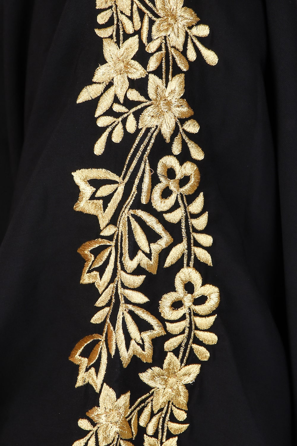 Embellished Floral Sleeve Kaftan