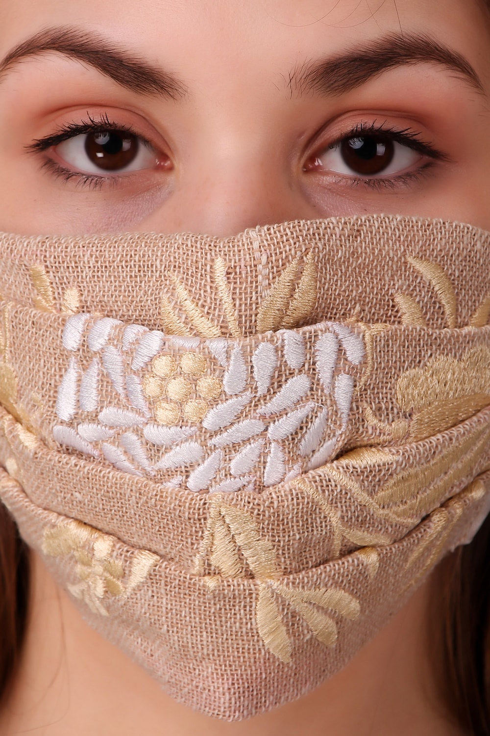 Floral Embroidered Jute Pleated Face Mask