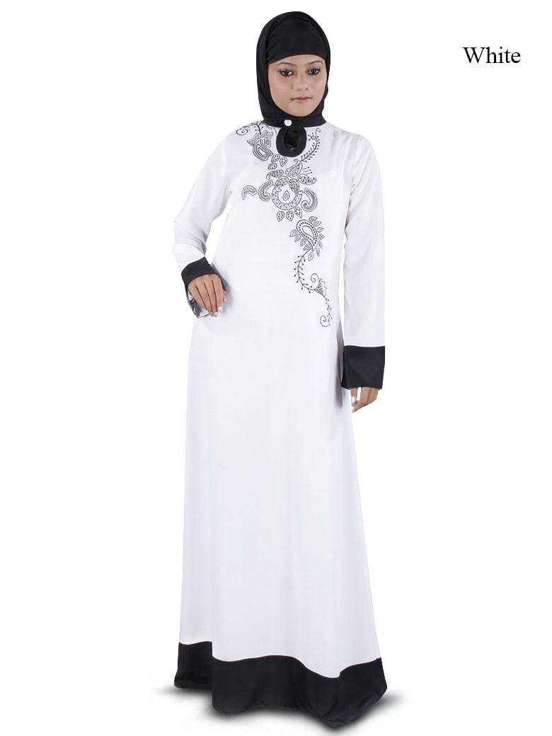 Ibtisam Abaya White