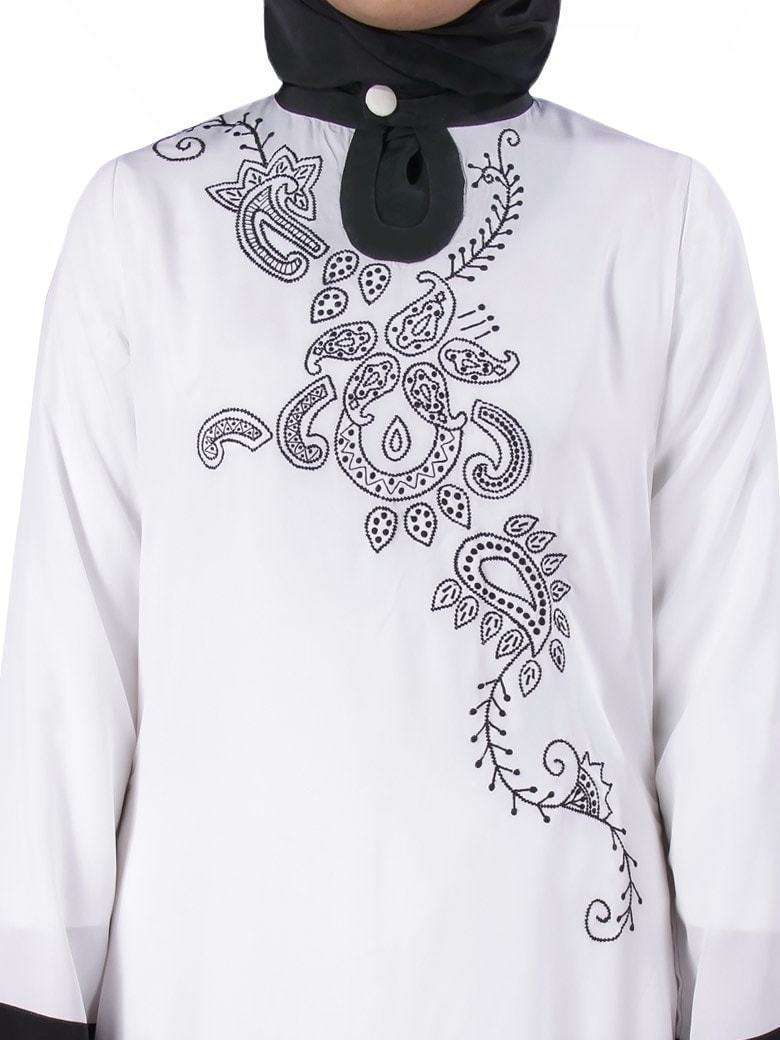 Ibtisam Abaya Embroidery