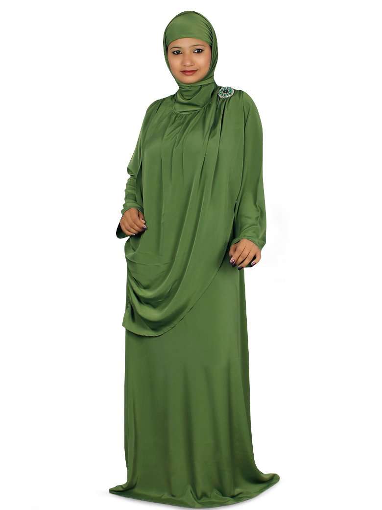 Zubi Abaya