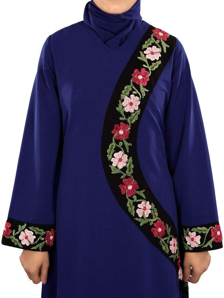 Tasnim Abaya