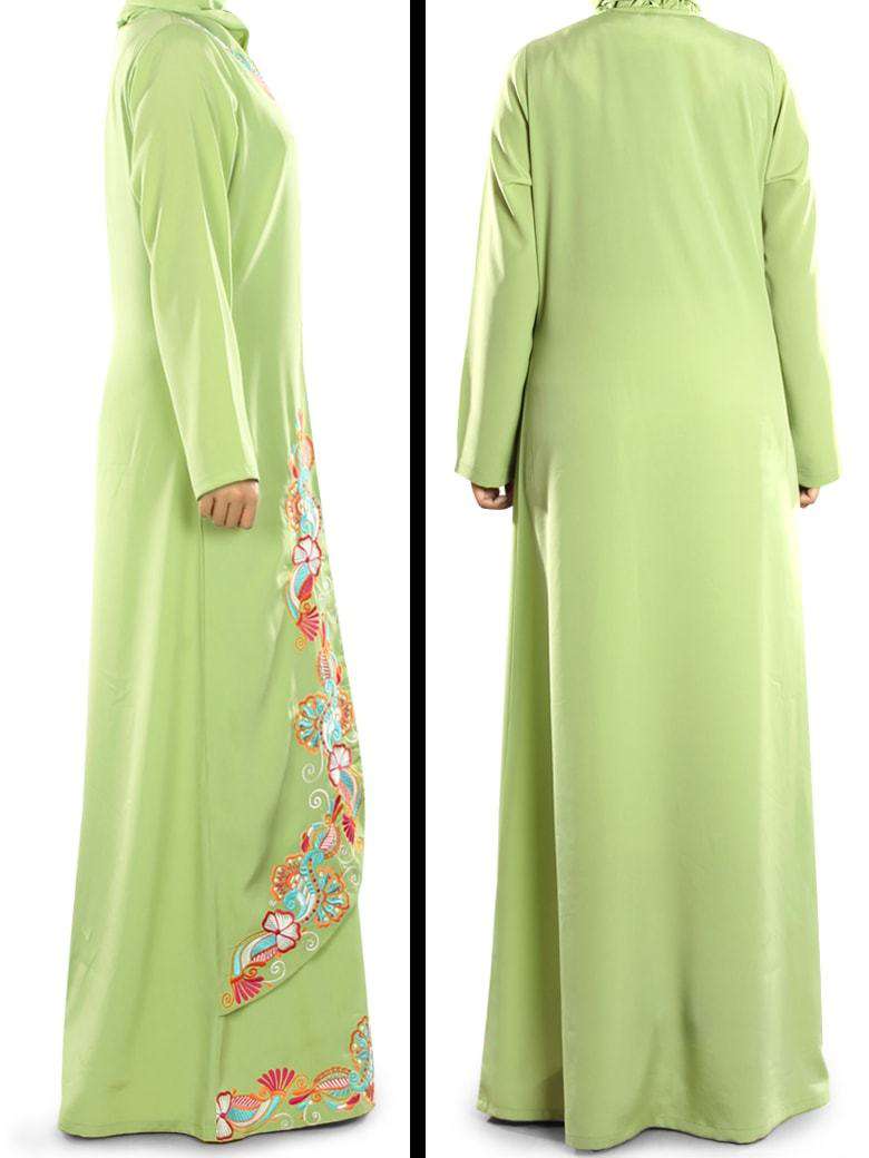 Sanam Abaya