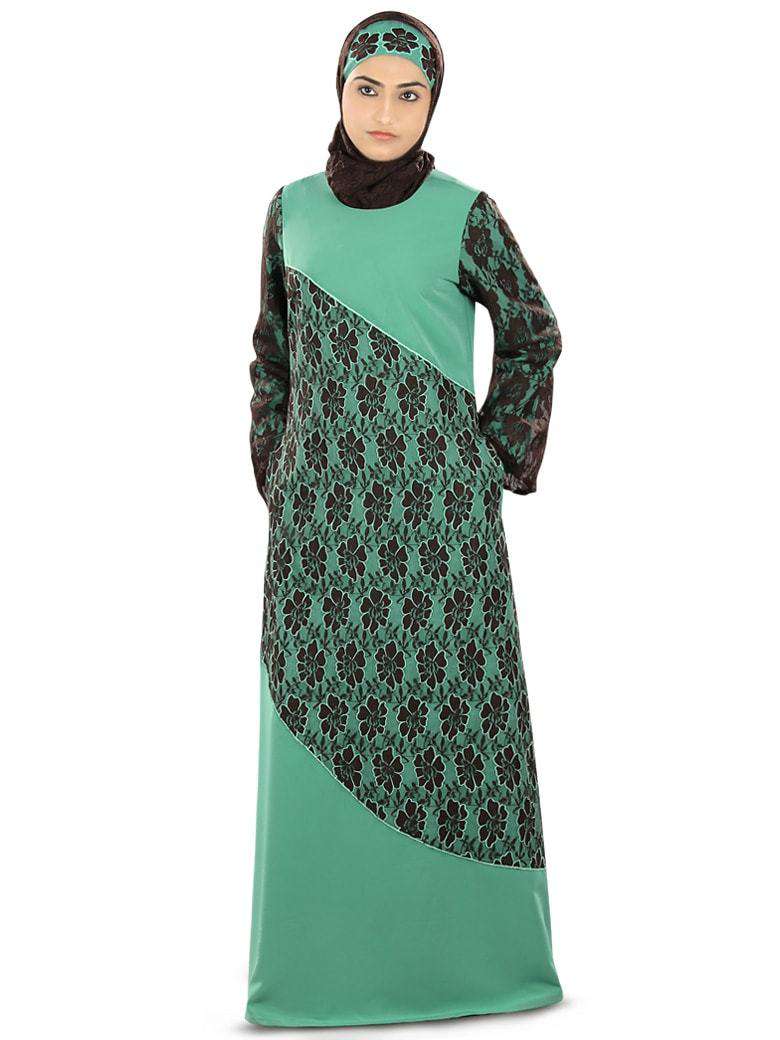 Noureen Abaya Front