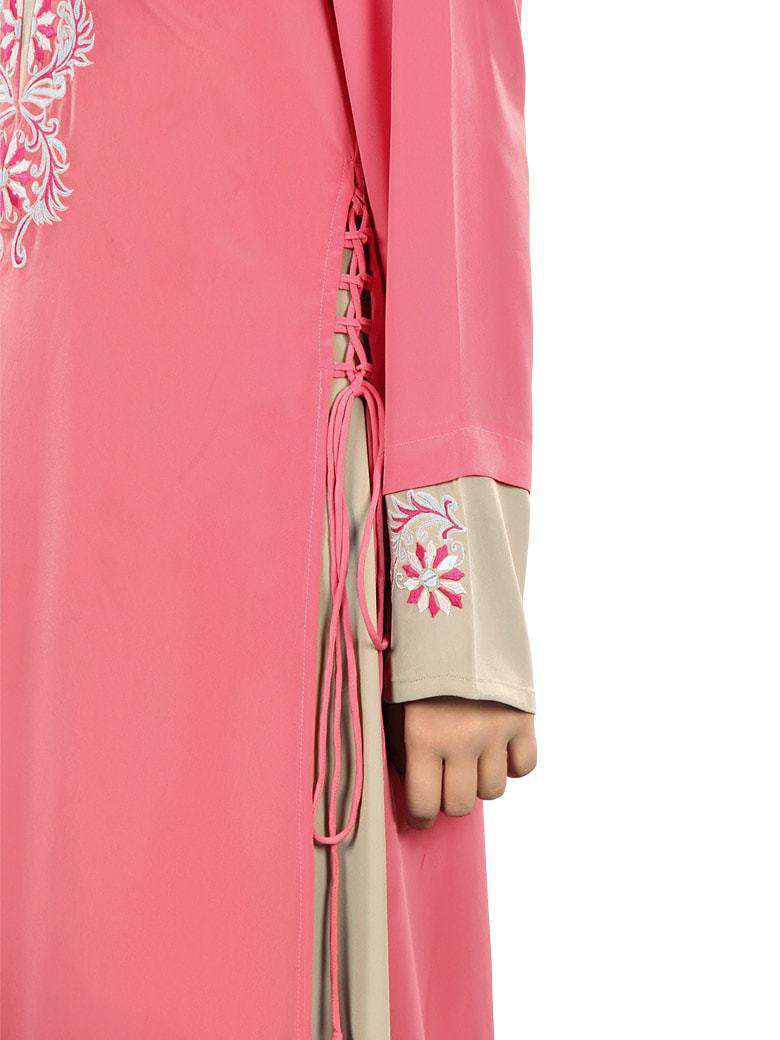 Bariah Abaya Cuff