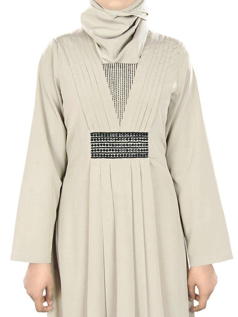 Nashitah Abaya Front Design