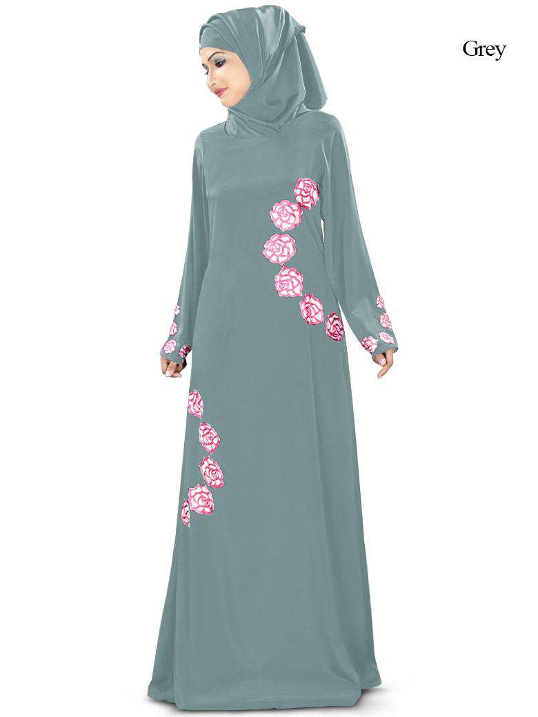 Maysaa Abaya Grey