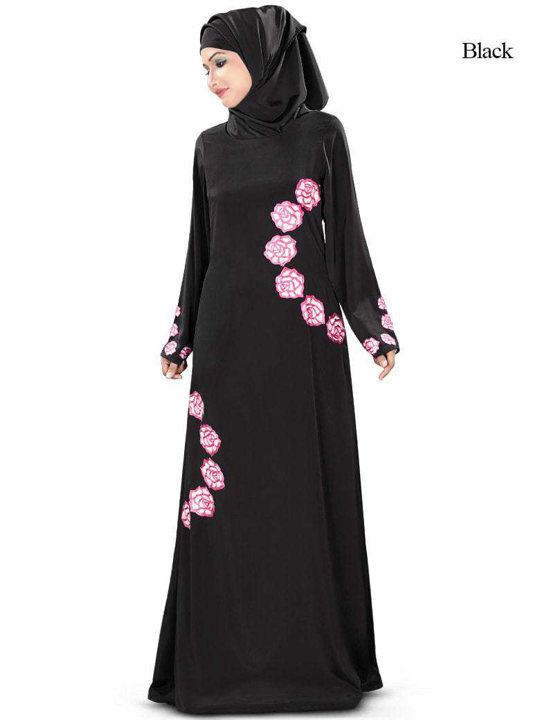 Maysaa Abaya Black