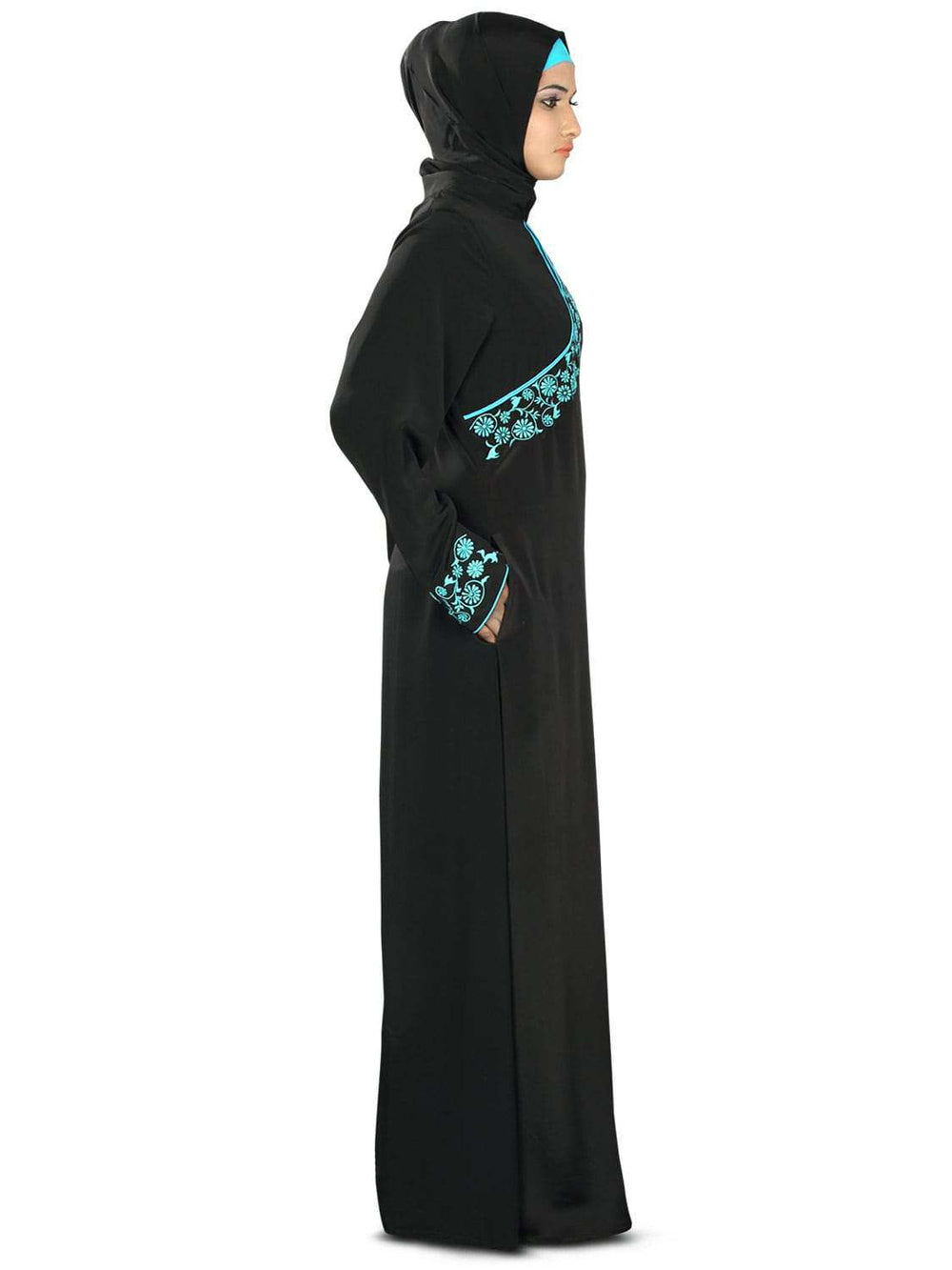 Zeena Abaya