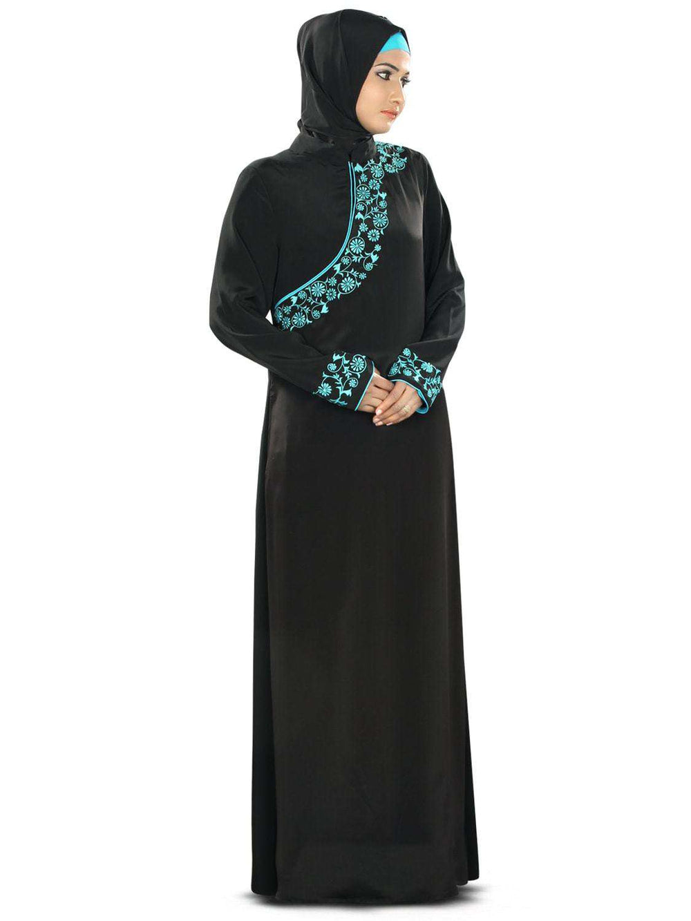 Zeena Abaya