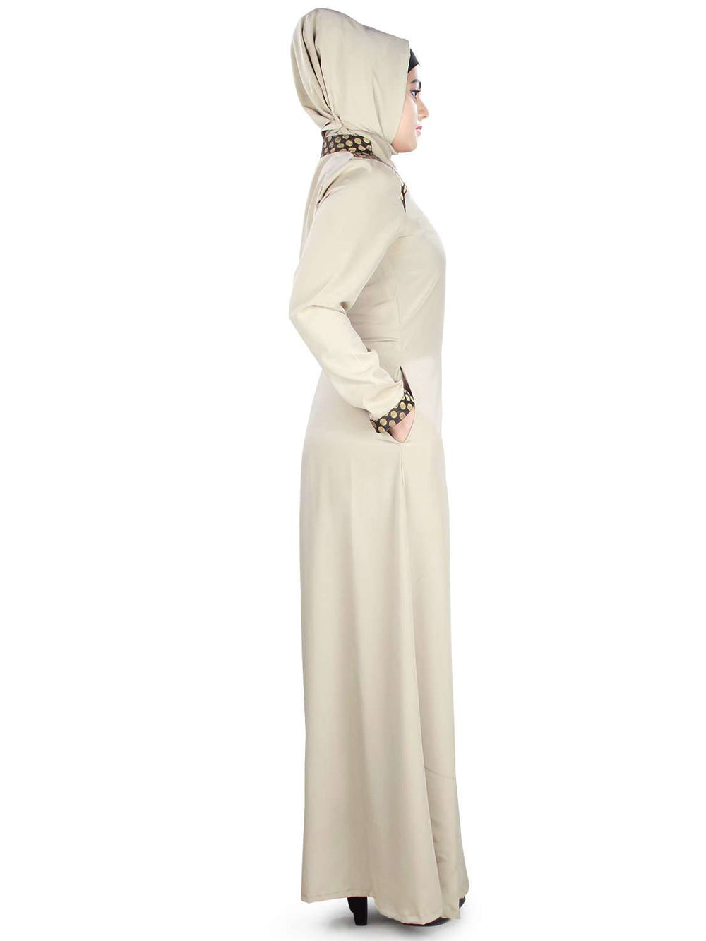 Kehkashan Abaya Side