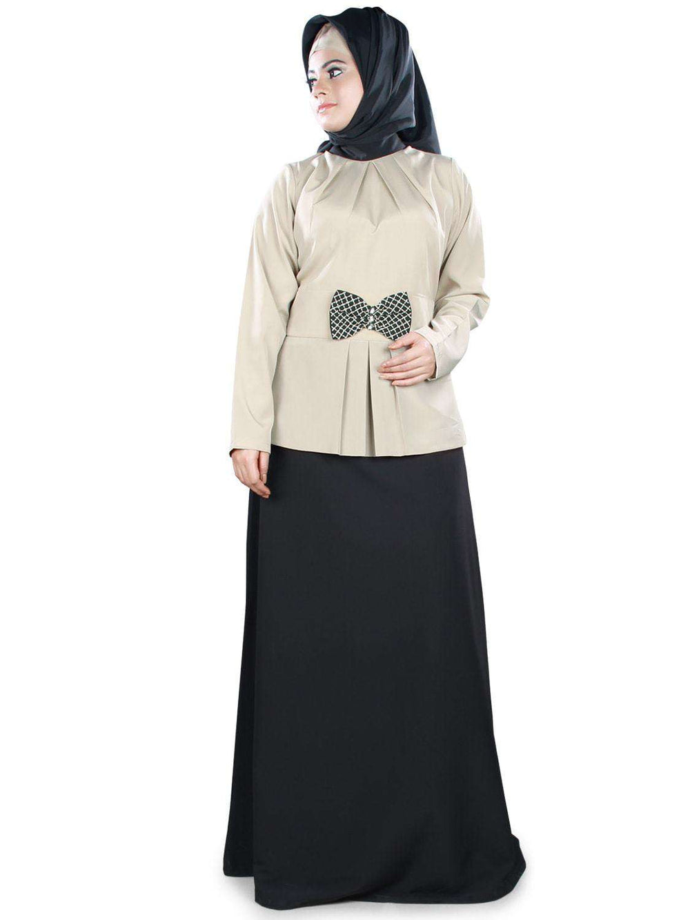 Fadeelah Abaya Front