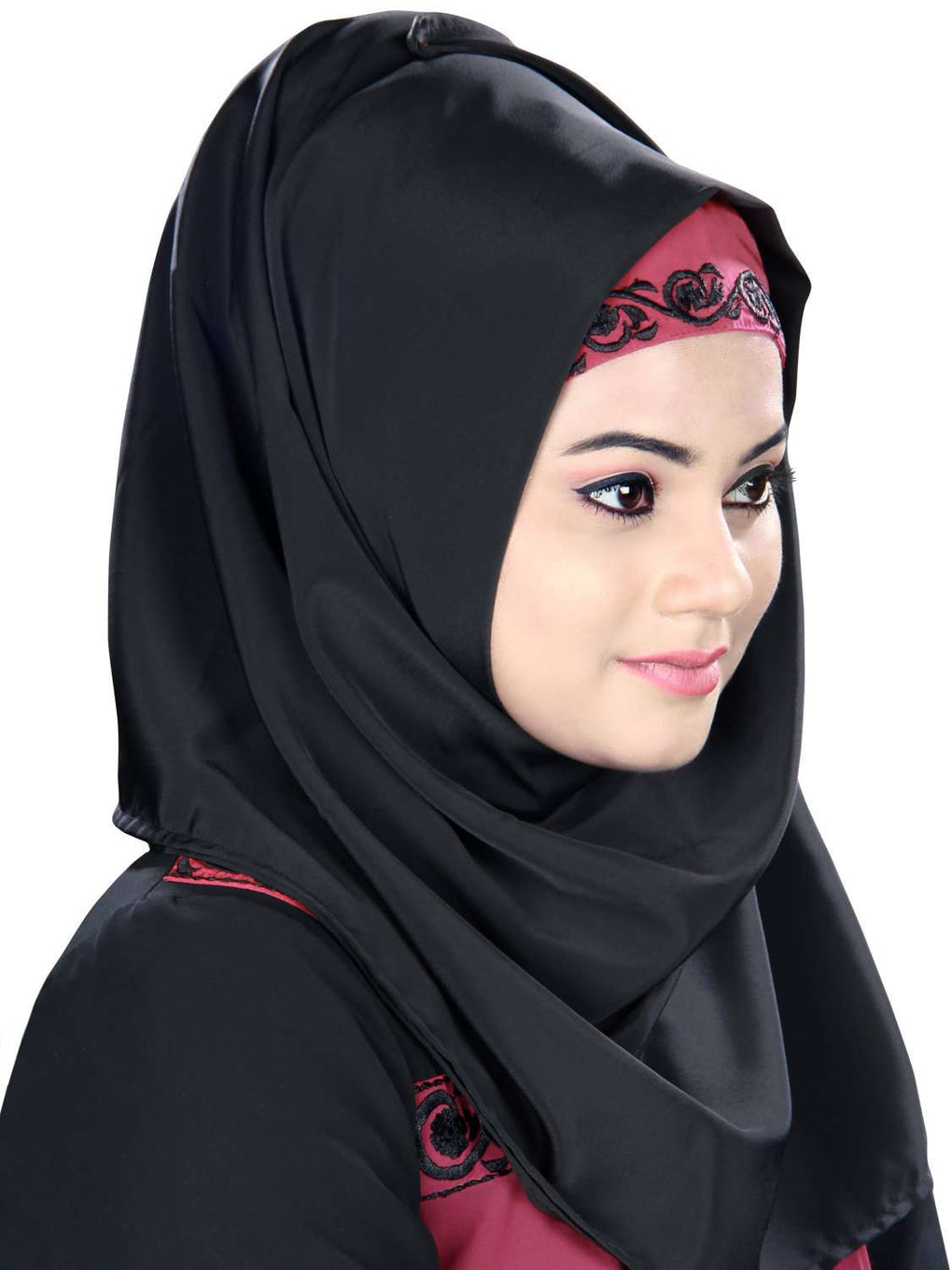 Sabeeyah Abaya