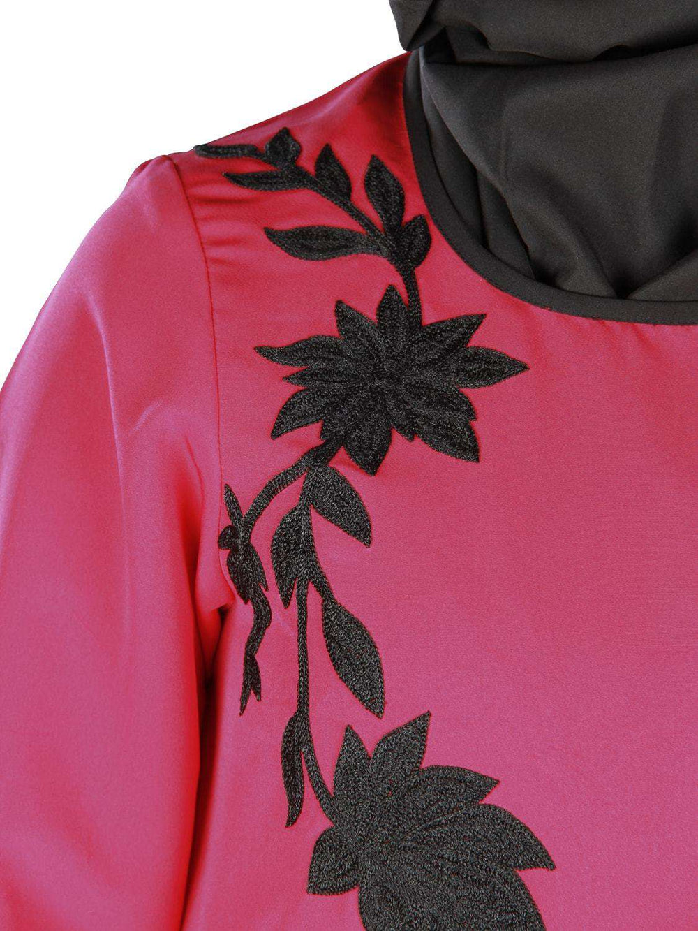 Alma Kashibo Abaya Embroidery