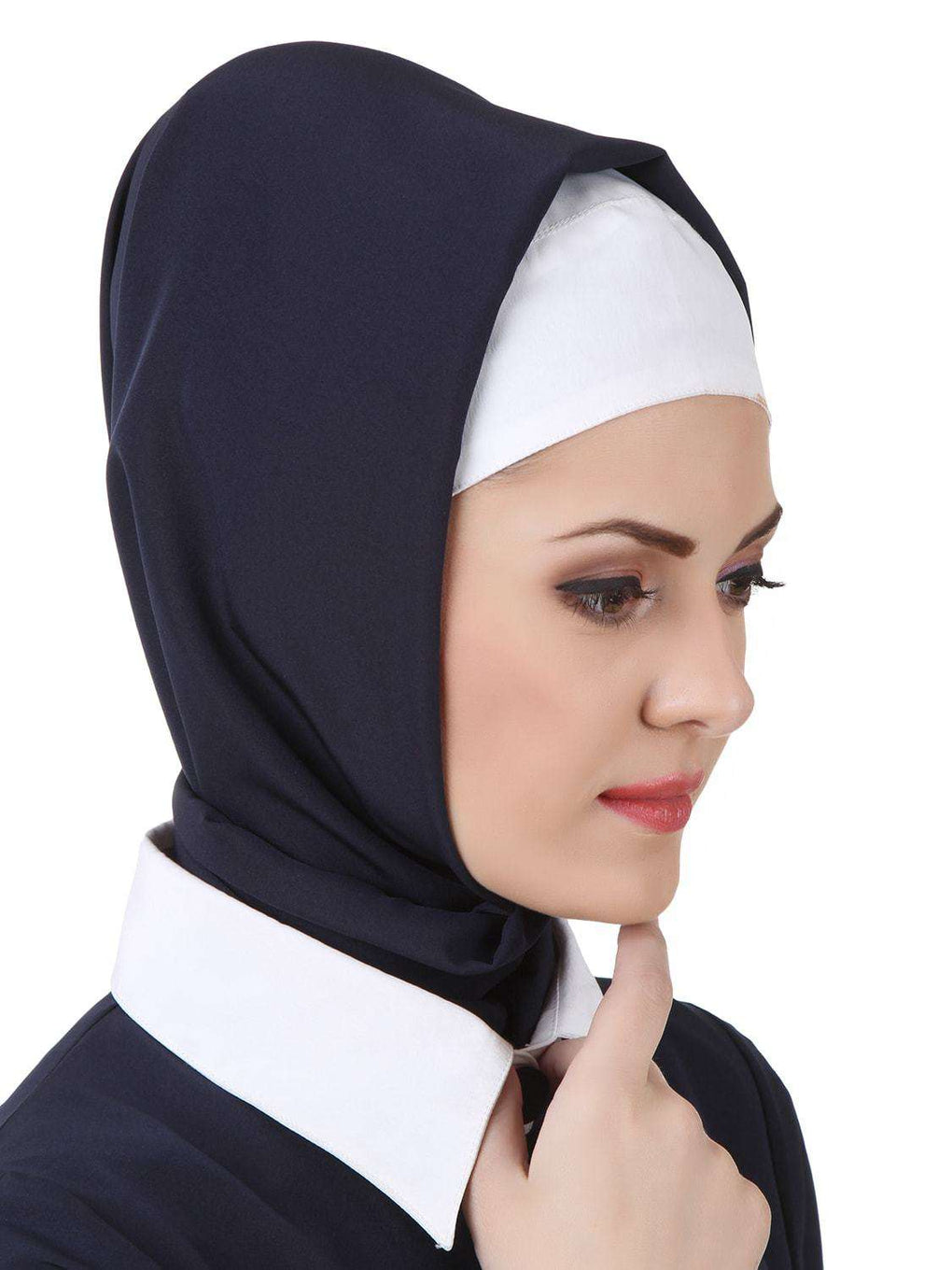 Muneerah Kashibo Navy Blue Abaya Hijab