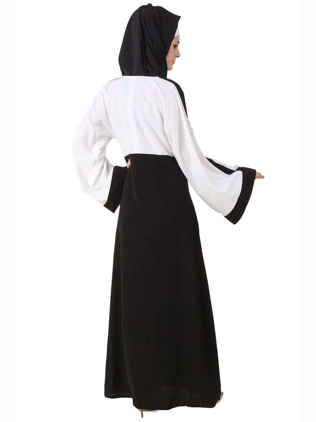 Norhan Black & White Nida Dubai Abaya Back