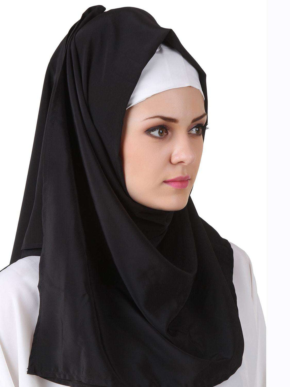Norhan Black & White Nida Dubai Abaya Hijab