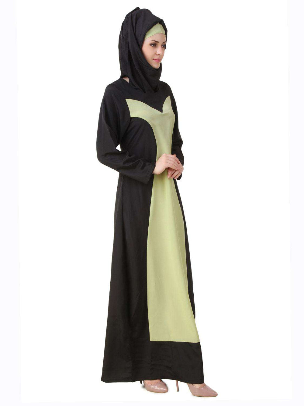 Raidah Black Abaya