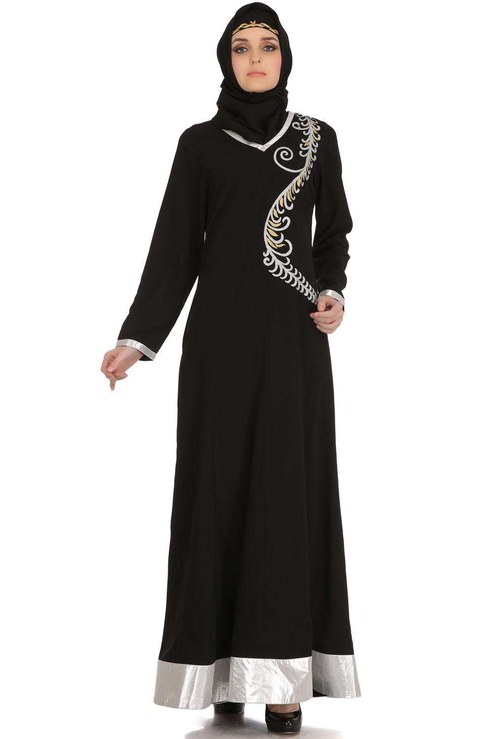 Qareebah Black Nida Abaya