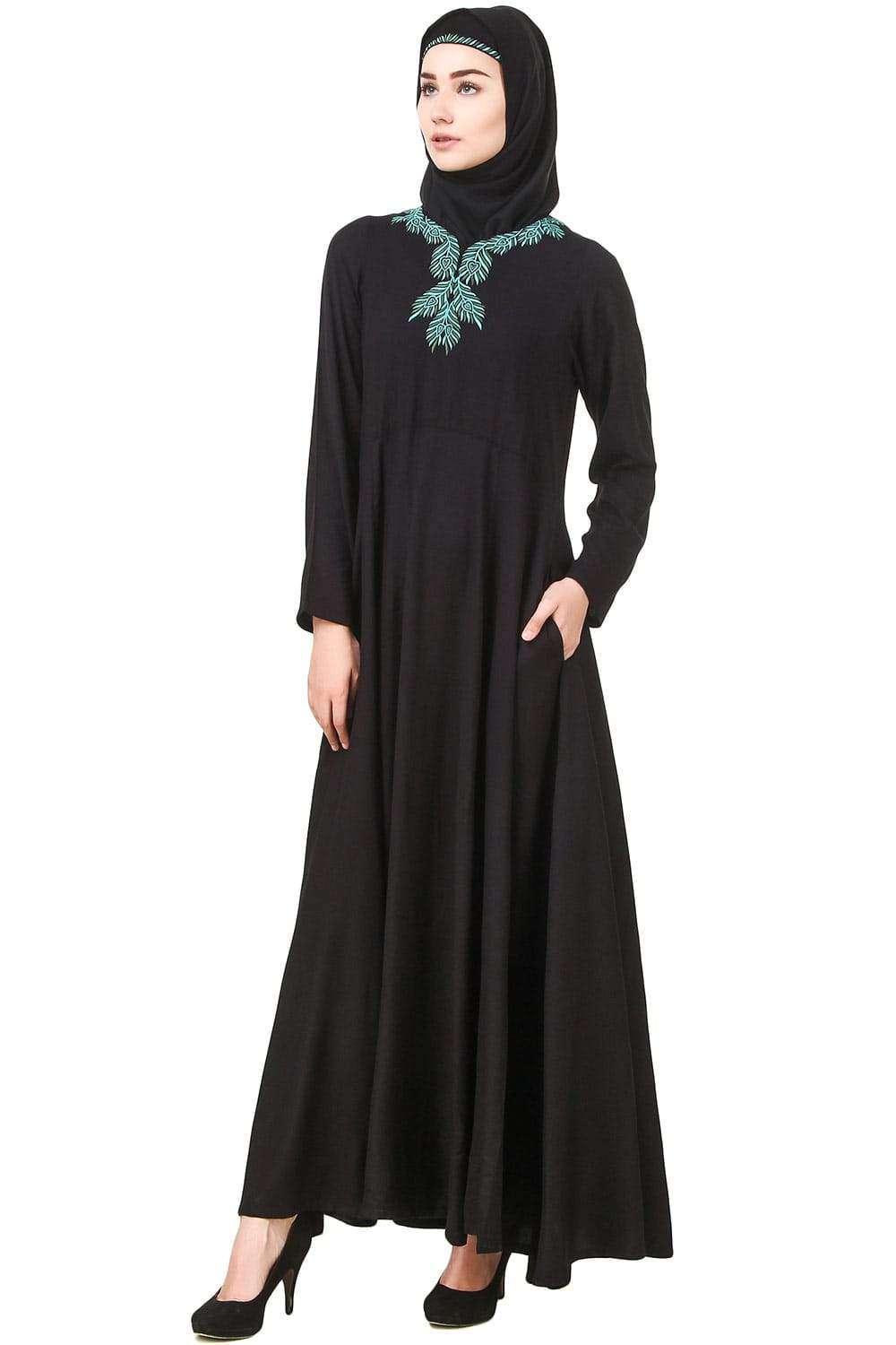 Izma Rayon Abaya