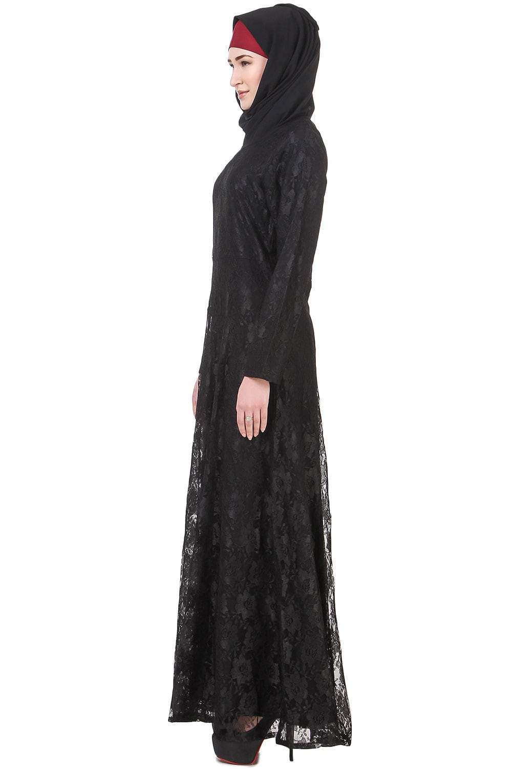 Mayyasah Abaya Side