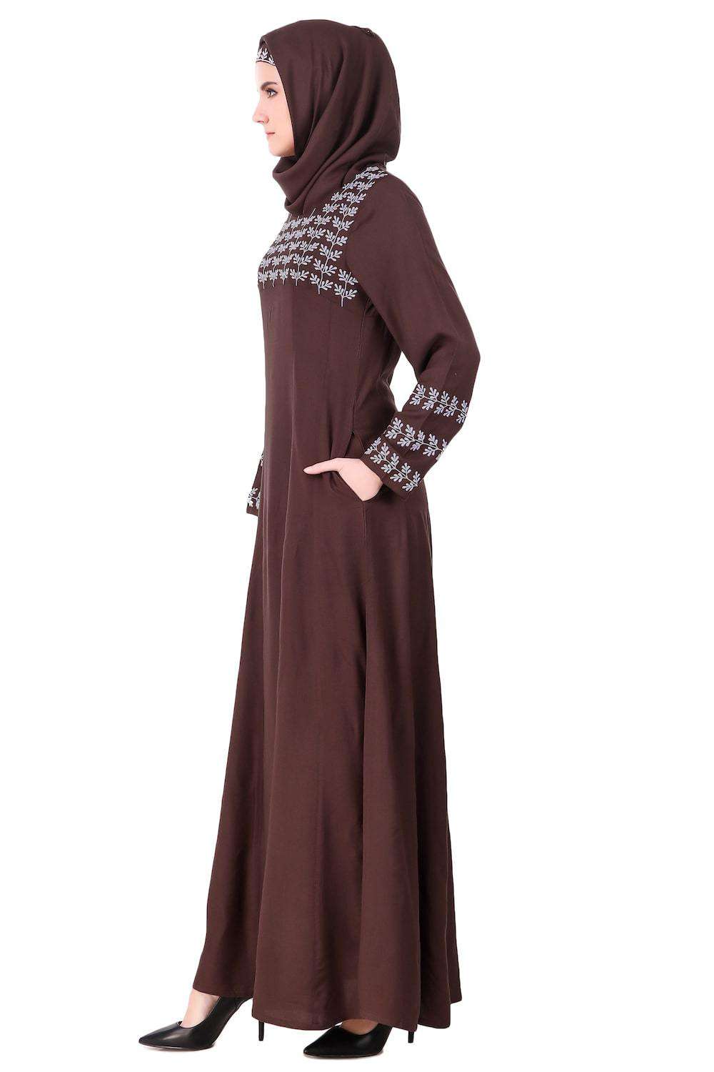 Repeat Leaf Pattern Rayon Abaya