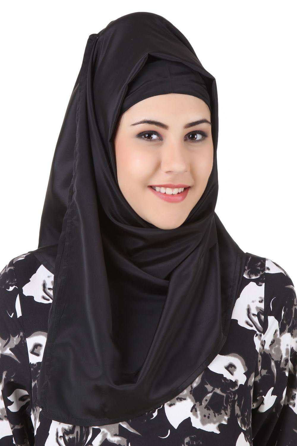 Nasra Black Nida Hijab
