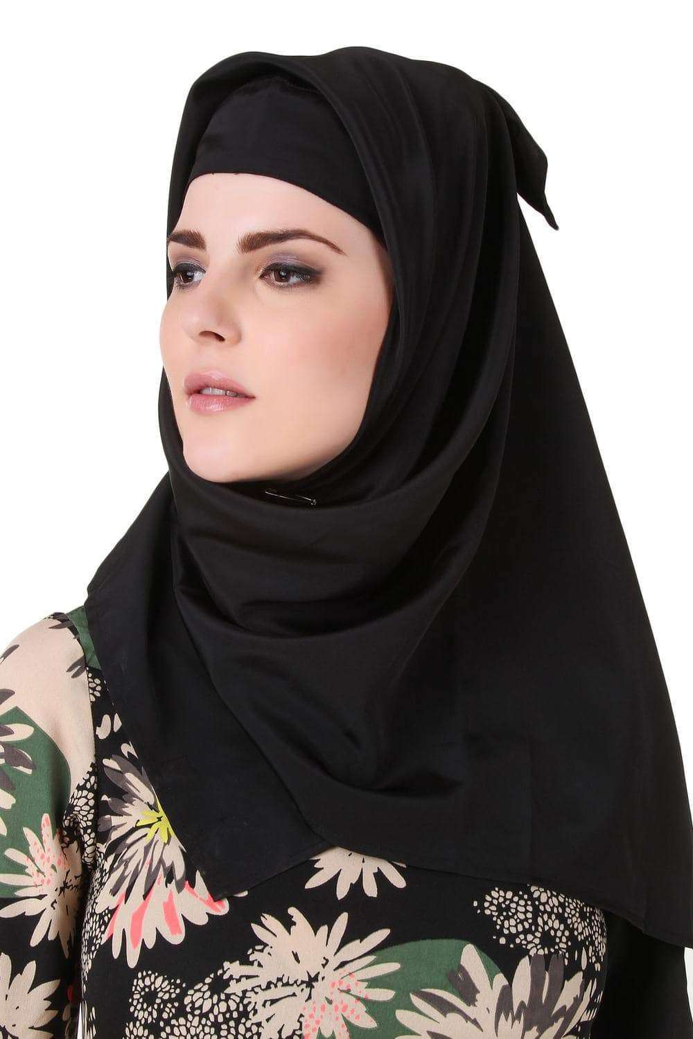 Humaydah Black Nida Hijab